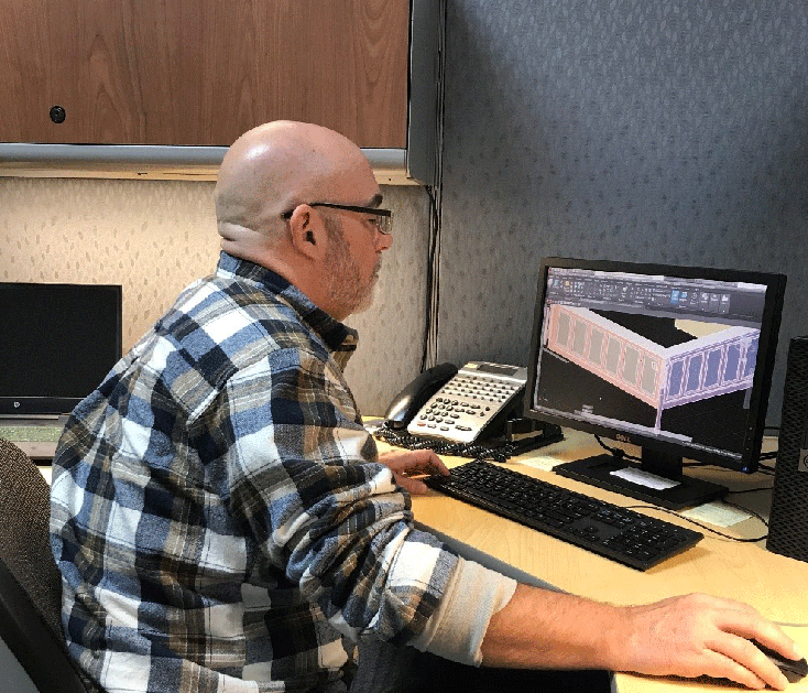 Man working at an computer